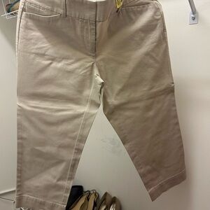 Khaki capris pants